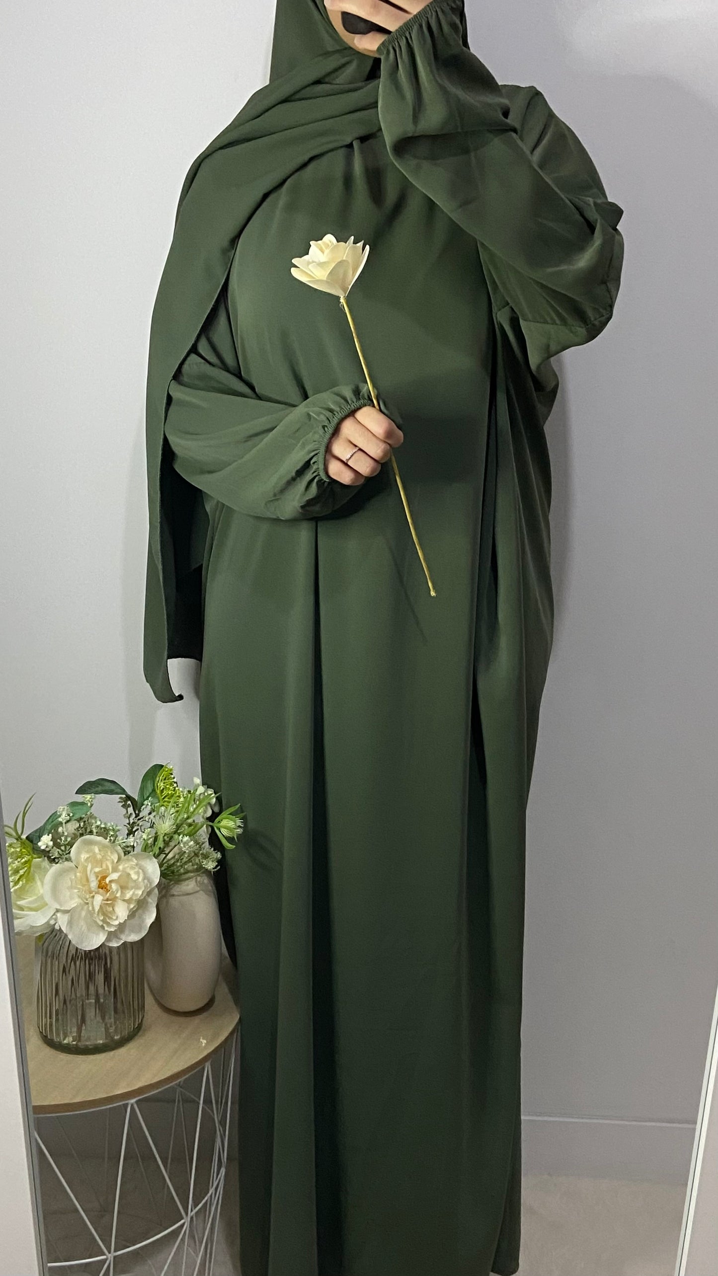 Abaya avec voile intégré - Kaki